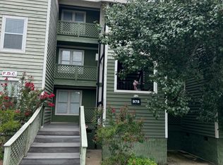 978 Stewarts Creek Dr APT 4, Fayetteville, NC 28314