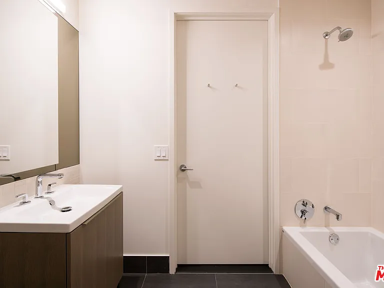 889 Francisco St #3002 — Photo 5
