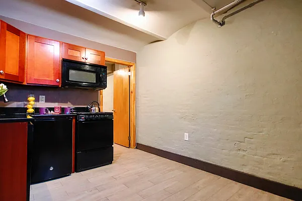 Rented by Compass | media 8