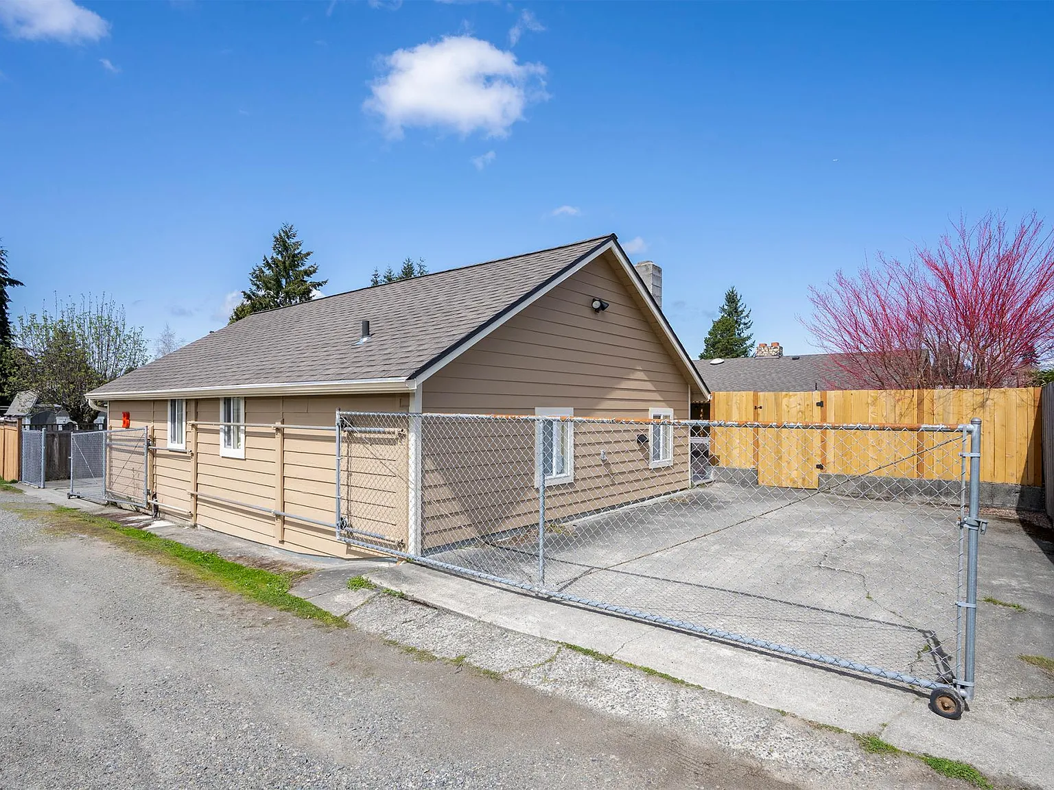 1 bed, 693 sqft, $1,400 — Photo 3
