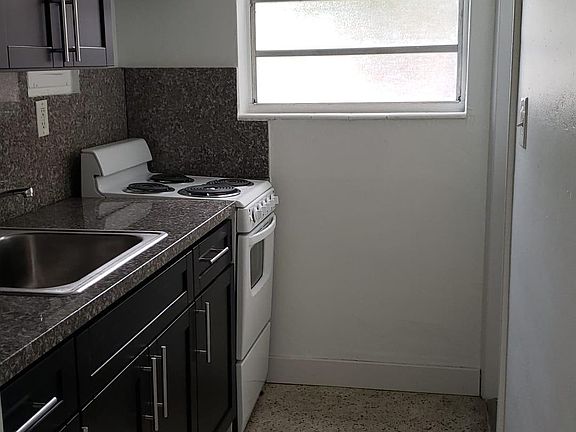 4th image of 6430 W Flagler St APT 1