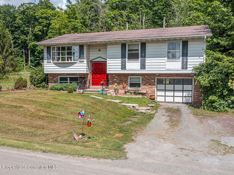 1st image of 374 Raylean Rd