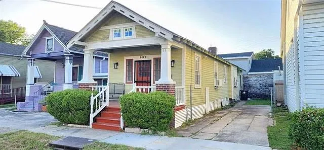 1 bed, 1.0 bath, 928 sqft, $1,600 — Photo 2
