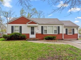7600 Newton St, Overland Park, KS 66204