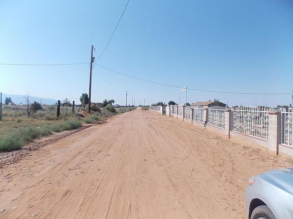 2nd image of 3 Christina Ln