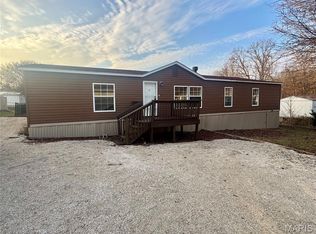 45 Shelter Dr, Troy, MO 63379