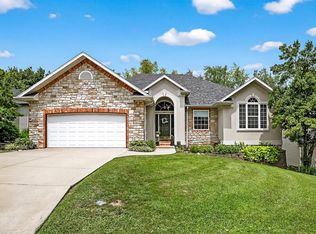 847 Brook Forest Rd, Nixa, MO 65714