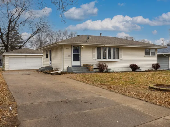 6418 Major Ave N, Brooklyn Center, MN 55429