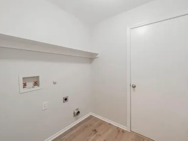 804 Fox Run Trl — Photo 28