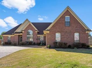 7742 Piney Wood Cv, Olive Branch, MS 38654