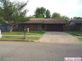 307 E Waco Pl, Broken Arrow, OK 74011