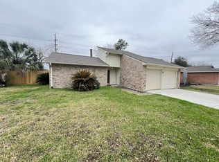 1503 Vickery Dr, Sugar Land, TX 77498
