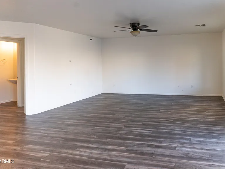 2234 W Central Ave — Photo 5