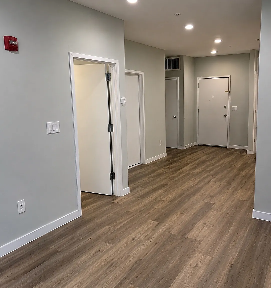 1 bed, $1,800 — Photo 4