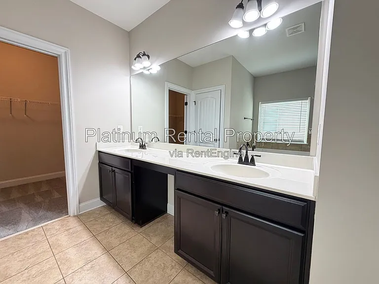 5075 Rialto Way — Photo 21
