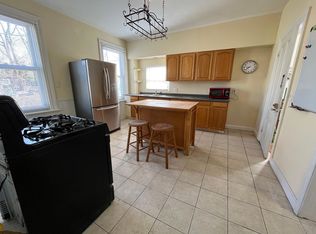 46 Barton St #1, Providence, RI 02909