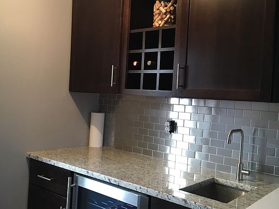 4th image of 5322 Herman Ave