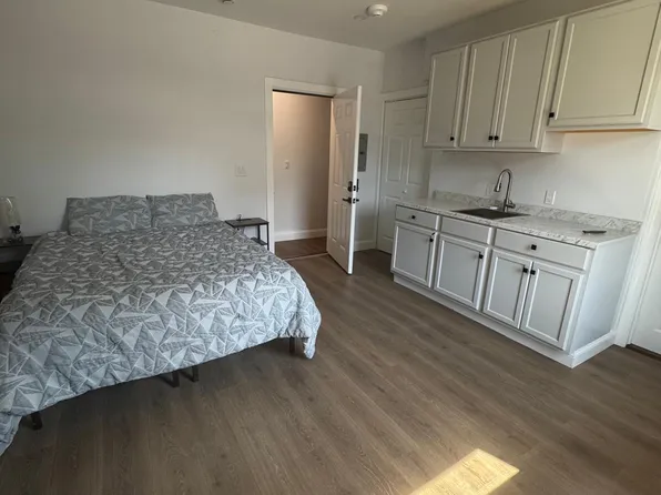 540 Centre St, Newton, MA