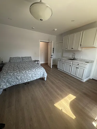 540 Centre St #23 Photo 1