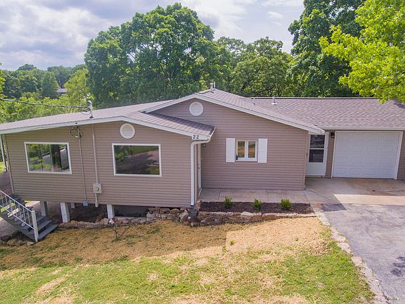 3rd image of 22 Sasparillo Ln