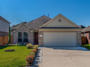 10522 Whisper Bluff Dr, Humble, TX 77396