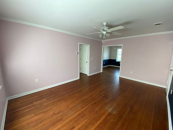 4th image of 1226 E Victory Dr APT 4