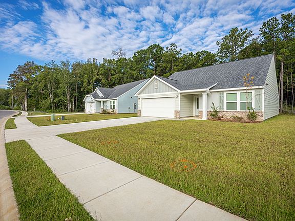 2nd image of 3711 Olivia Dr