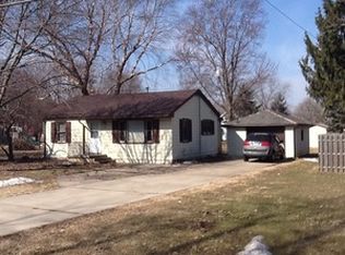319 N 5th St, Hennepin, IL 61327