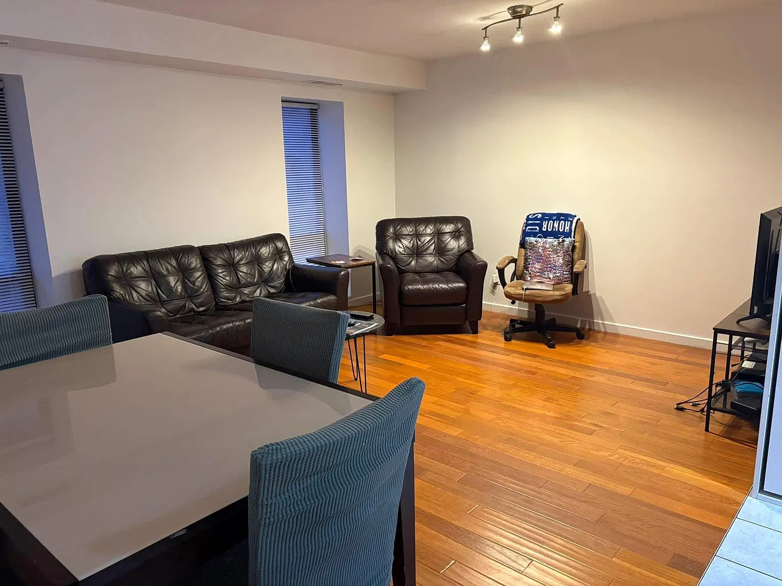 2 bed, 750 sqft, $1,445 — Photo 1