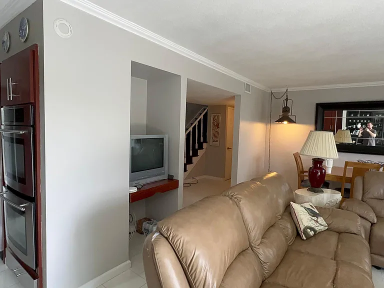 4395 Jutland Dr — Photo 13