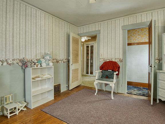 5th image of 6135 Florence Blvd