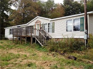 300 New Hope Rd, Boyers, PA 16020