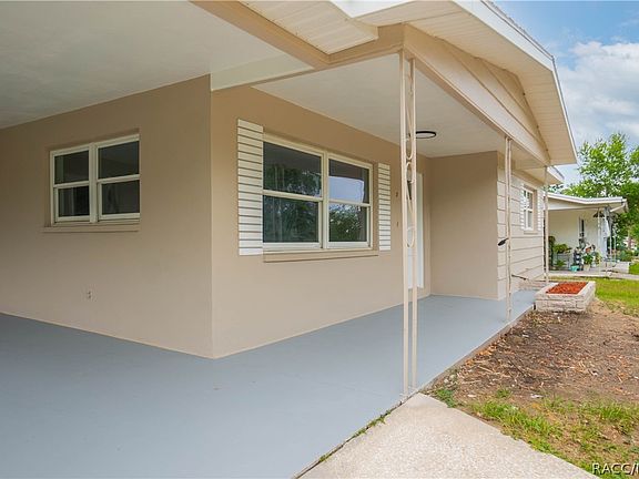 4th image of 8 S Osceola St
