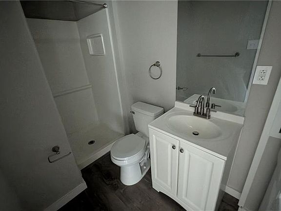 4th image of 3931 Port Rd