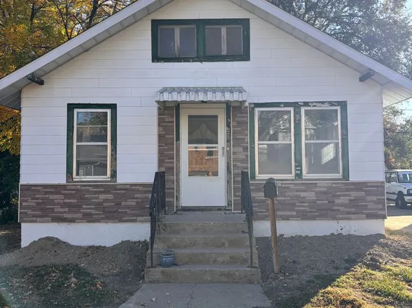 2110 S Patterson St, Sioux City, IA 51106