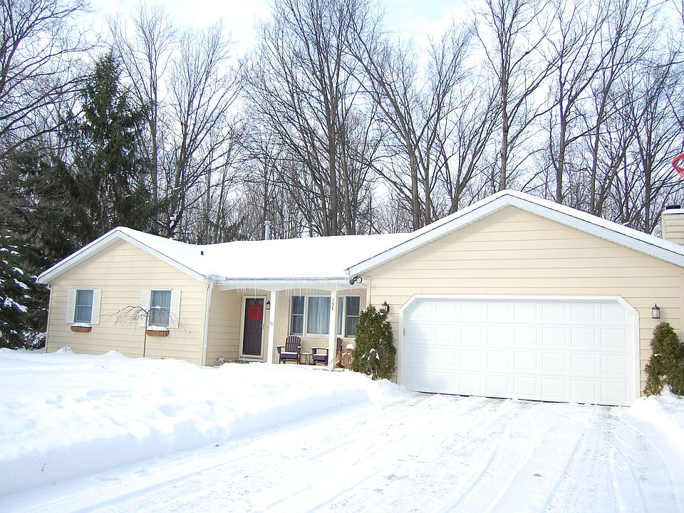 1st image of 156 Fredericksberg Dr
