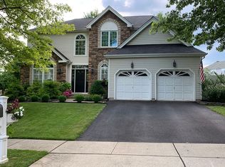 46 Haze Way, Phillipsburg, NJ 08865