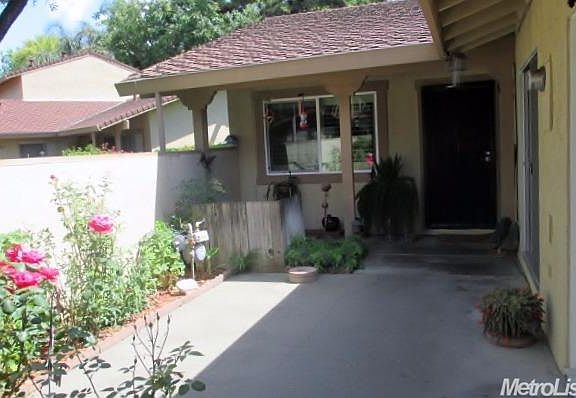 4th image of 121 W El Dorado Dr