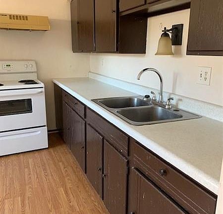 4th image of 965 Academy Heights Dr