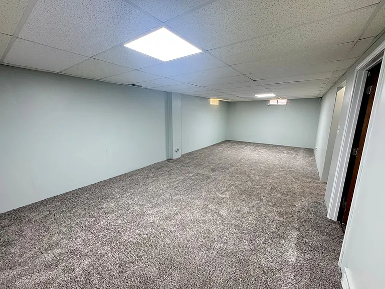 2150 Shangrai La Dr SE — Photo 12