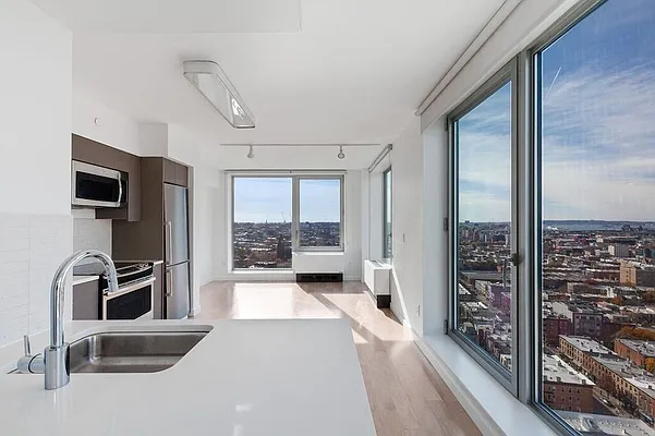 Rented by Greystar | media 2