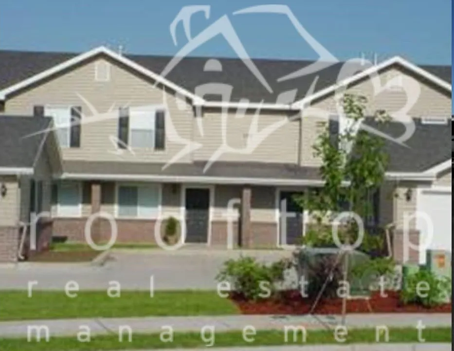573 Raven Way #D