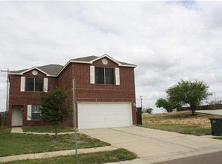 5014 Moncayo Rd, Laredo, TX 78043