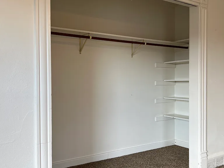 917 Mulberry Ave #4 — Photo 5