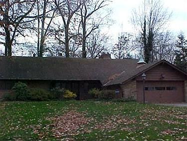 1st image of 13855 Edgewater Dr