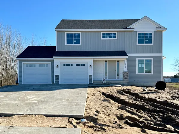 1060 Barnwood Dr, Wayland, MI 49348