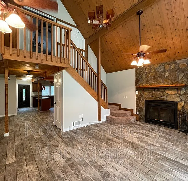 5095 Cumberland Ct — Photo 5