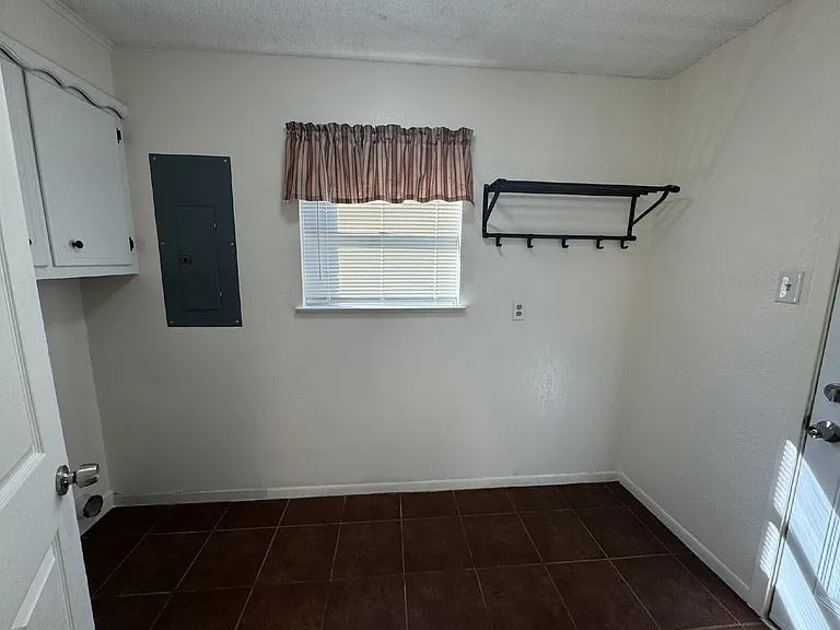 208 Prairie Wind Blvd — Photo 15