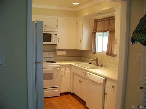 1st image of 23033 Maple Ave Unit B