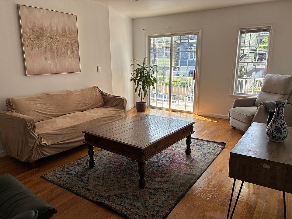 2nd image of 128 Randolph Ave #2